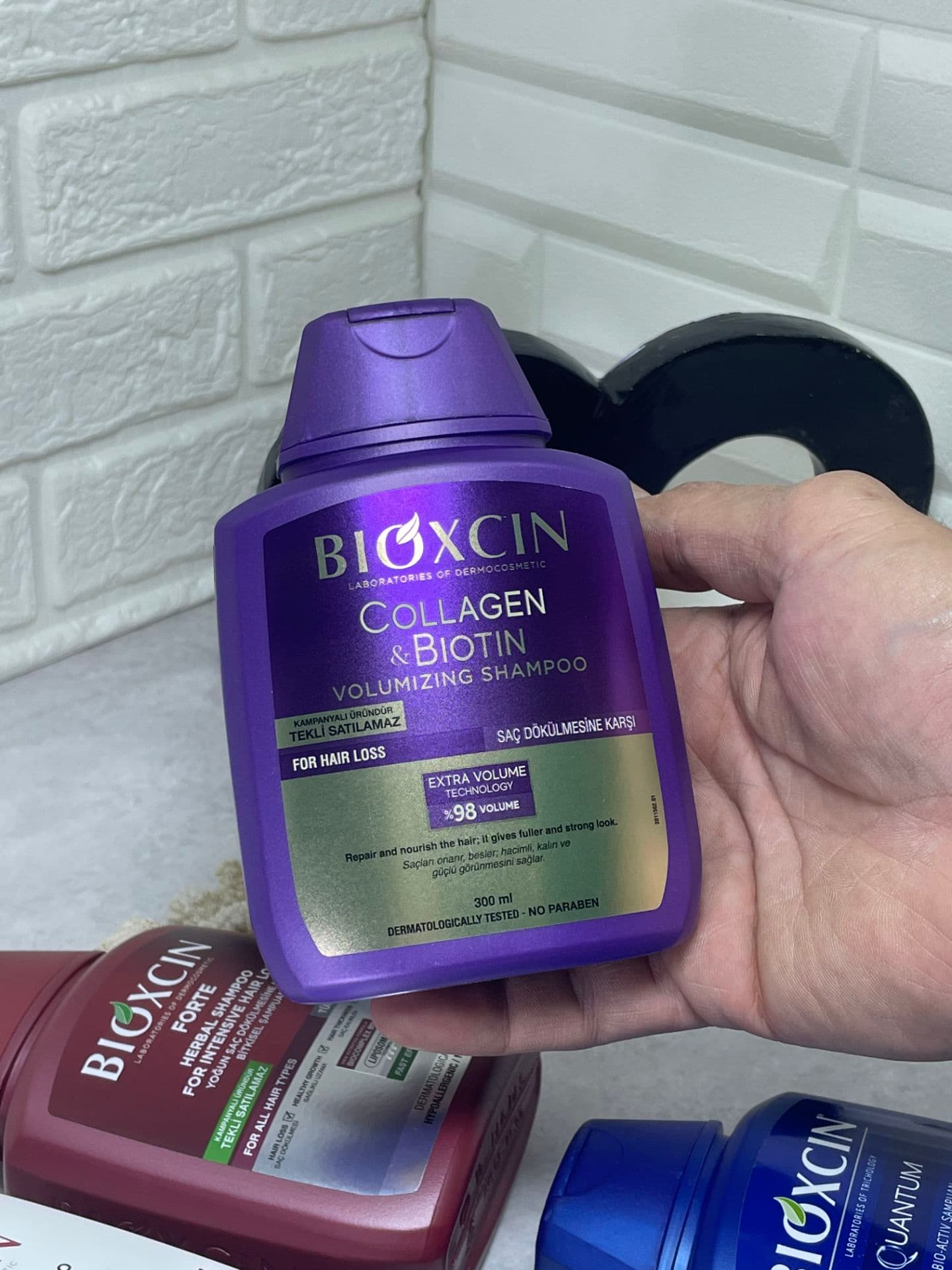 شامپو کلاژن و بیوتین بیوکسین (Bioxcin Collagen & Biotin Shampoo)