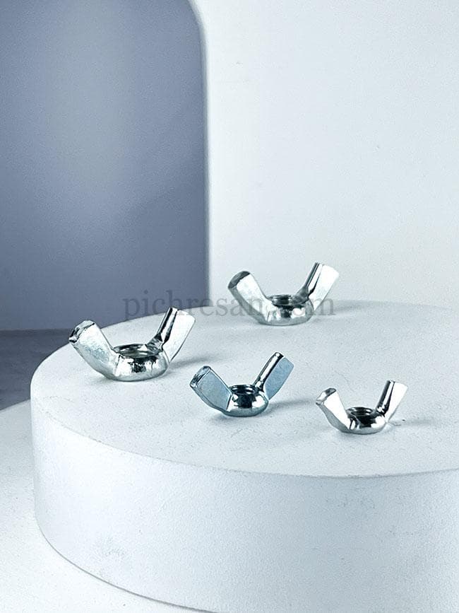 مهره خروسکی سایز 6 میلیمتر بسته 700عددی
