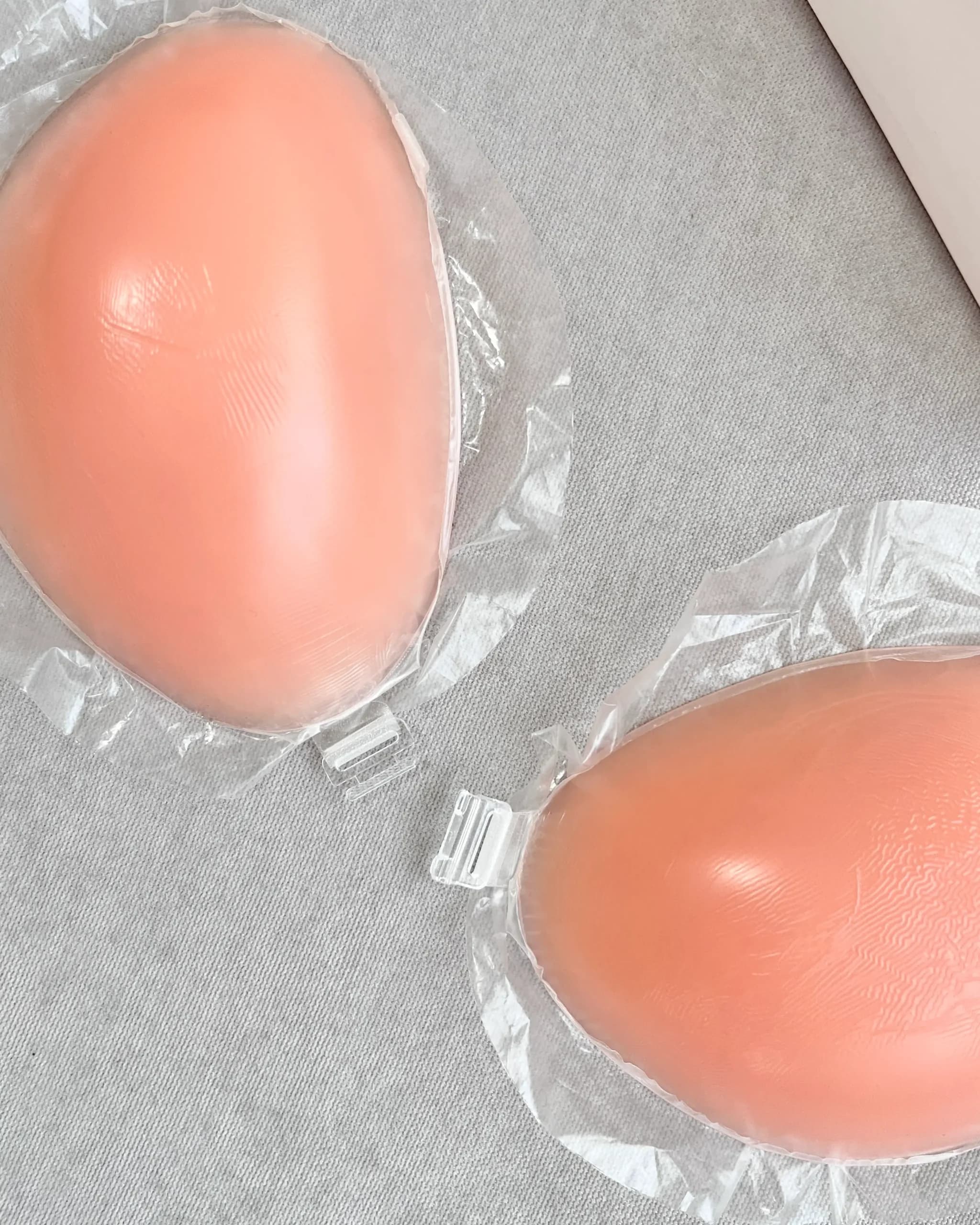 سوتین ژله ای چسبی freebra — تصویر ۴
