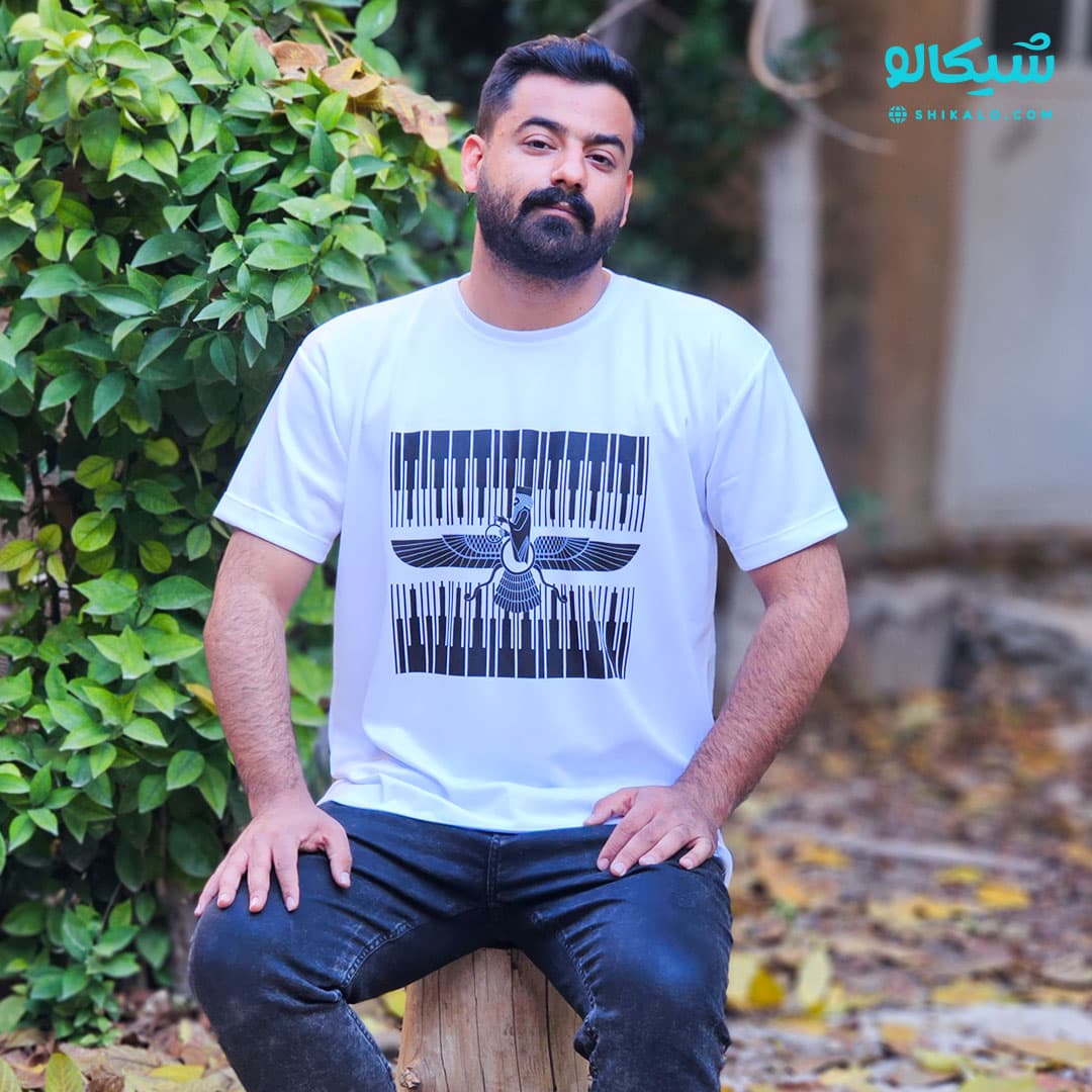 تیشرت طرح فروهر و چوقا