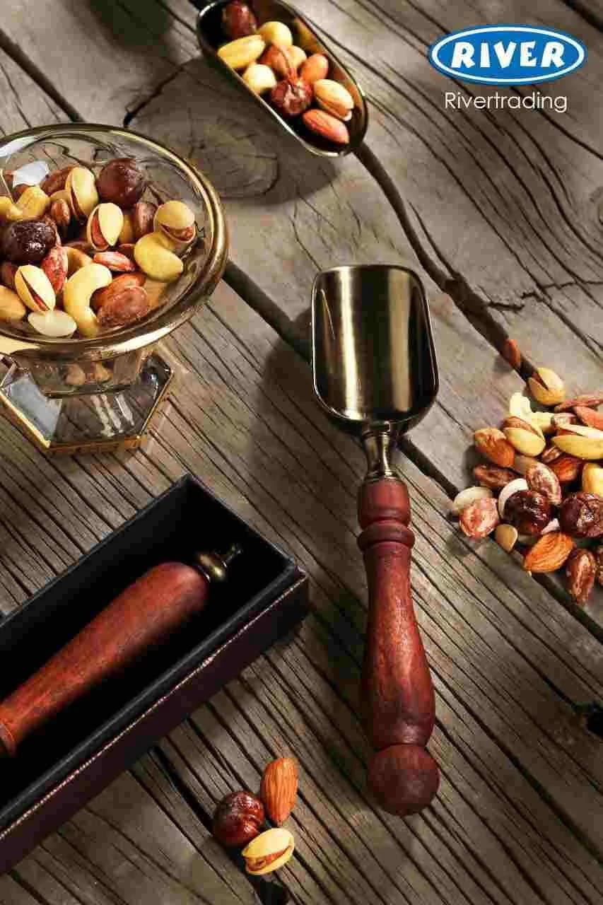 قاشق آجیل دسته چوبی ریور کد 204