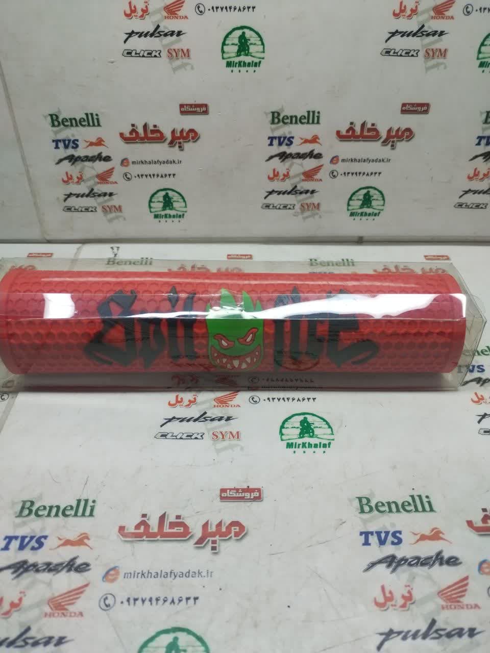 ابر فرمان تریل و انواع موتورسیکلت اسپرت قرمز