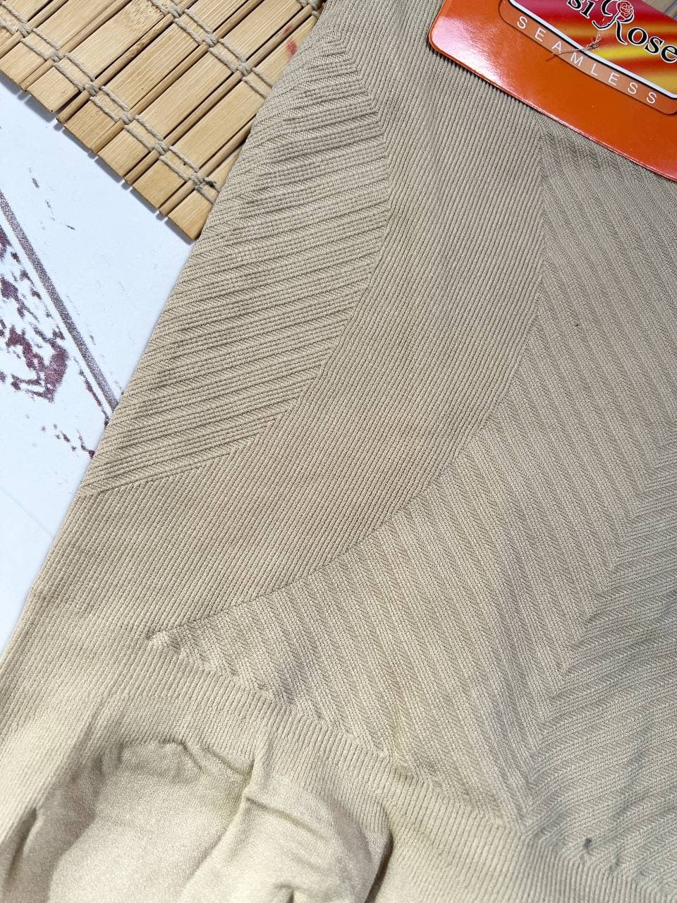 شورت گنی ترک کد 2077 — تصویر ۹