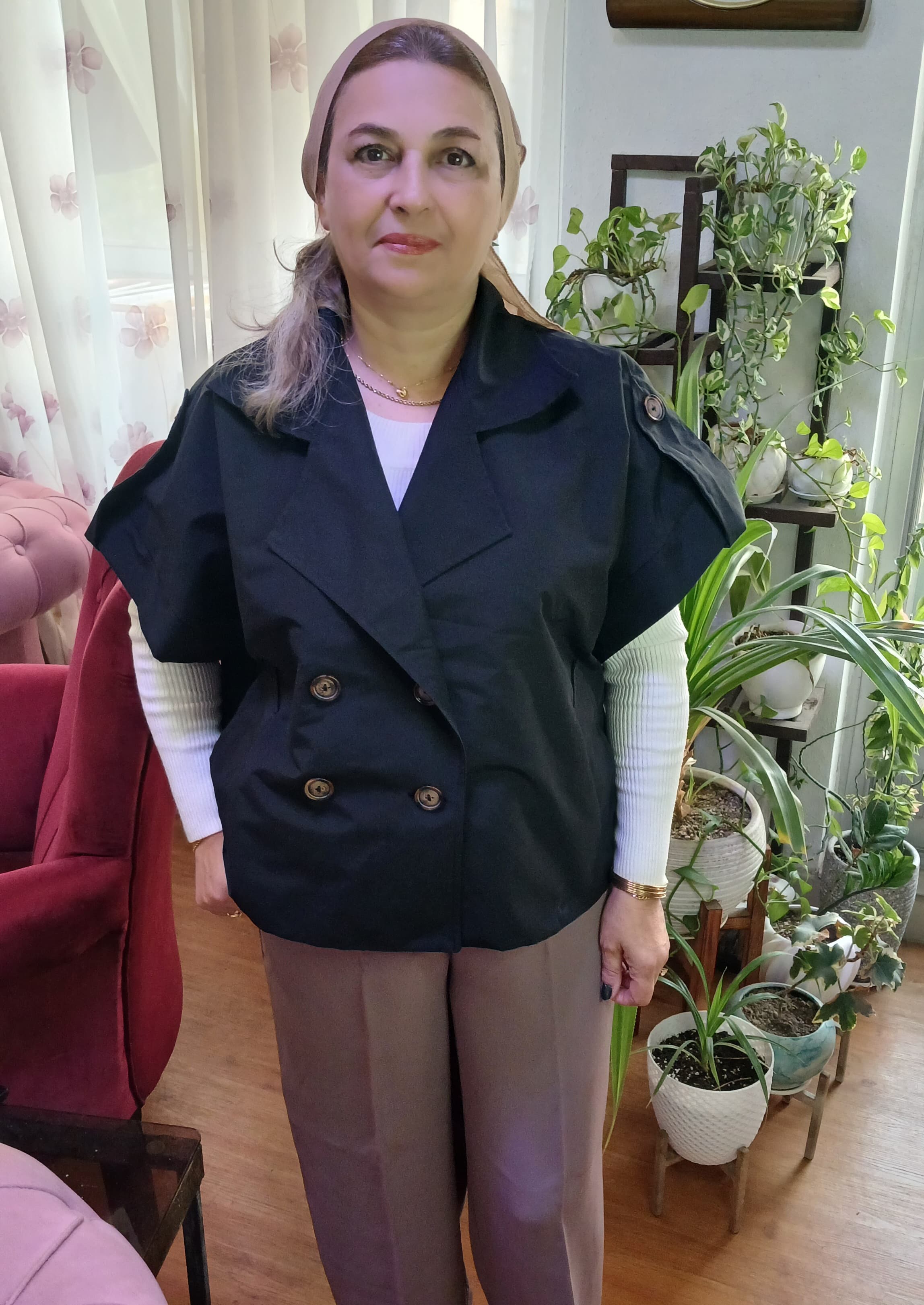 وست بارونی زنانه آستردارجلودگمه آستین پاگون دار