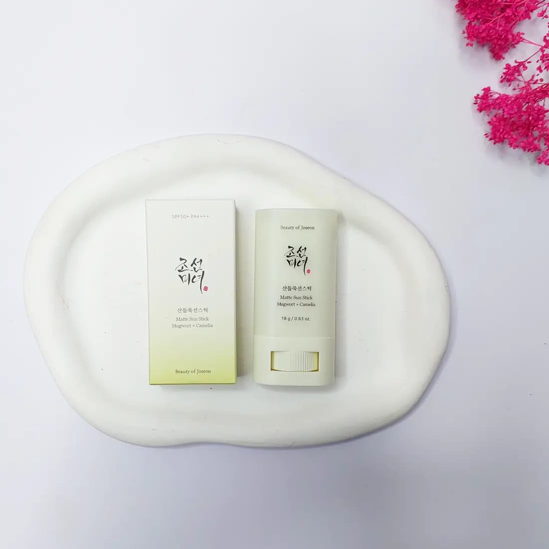 ضد آفتاب استیکی مات کننده بیوتی آف جوسان SPF50 — تصویر ۳
