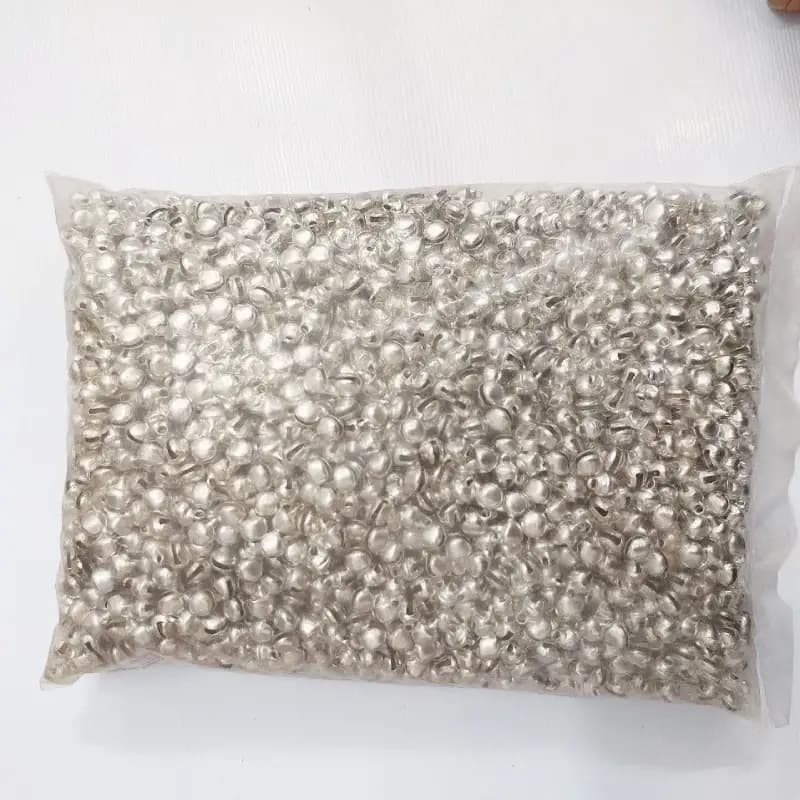 زنگوله چاکدار ریز نقره ای 6میل عمده(یک کیلویی)حدود 3000 عدد