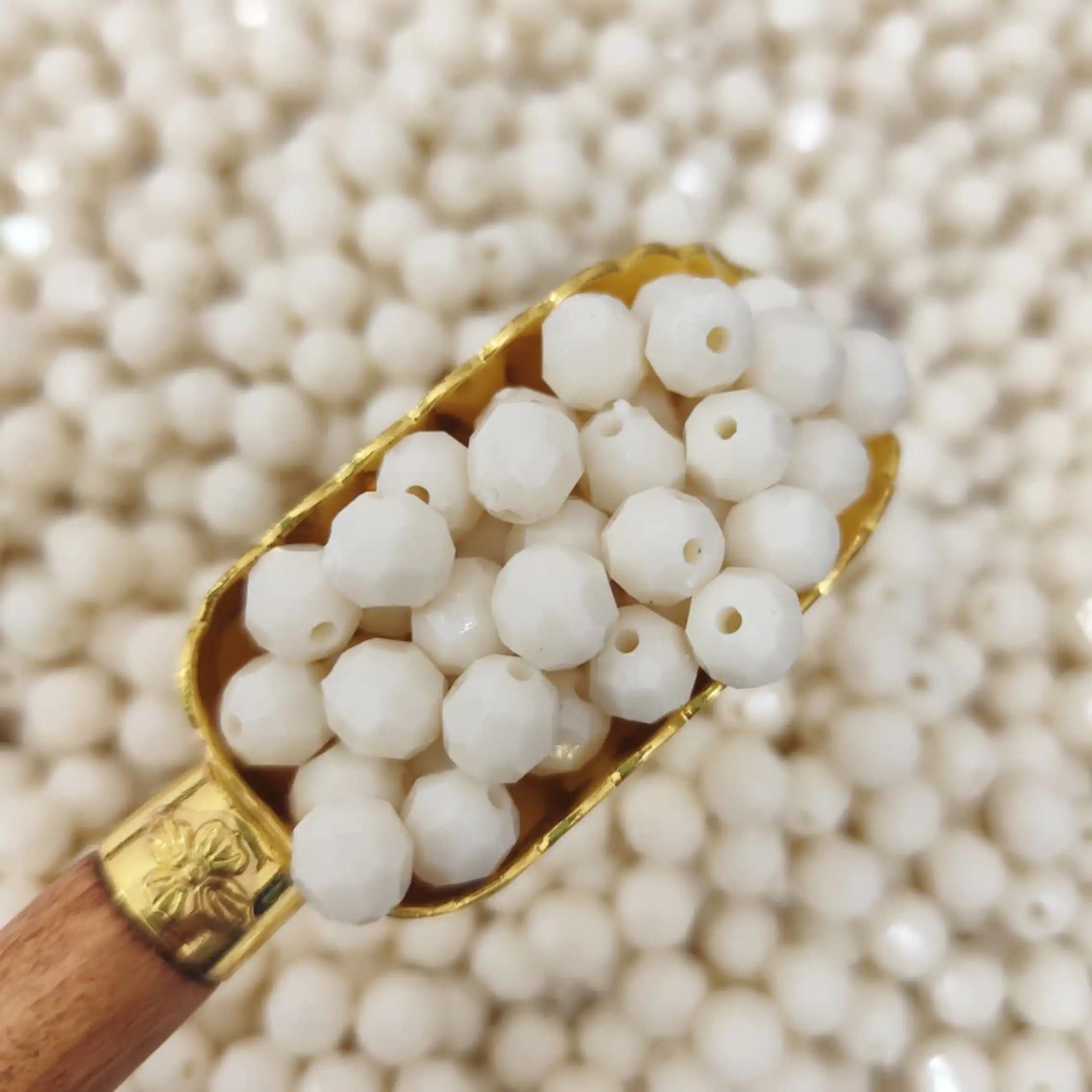 مهره رنگی ایرانی شیری زنبوری سایز 8میل(100گرمی)