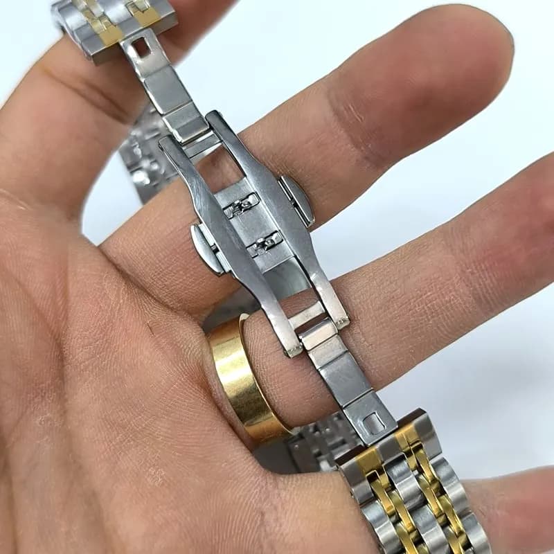 ساعت زنانه رومانسون والنتینو – موتور ژاپن – تاریخ دار – طرح سه موتور – 1526 — تصویر ۴