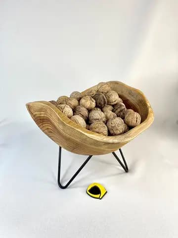 ظرف میوه خوری دفرمه پایه فلزی چوب عود