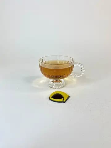 استکان چای خوری بلور شیاردار دسته مرواردیدی لبه ساده — تصویر ۳