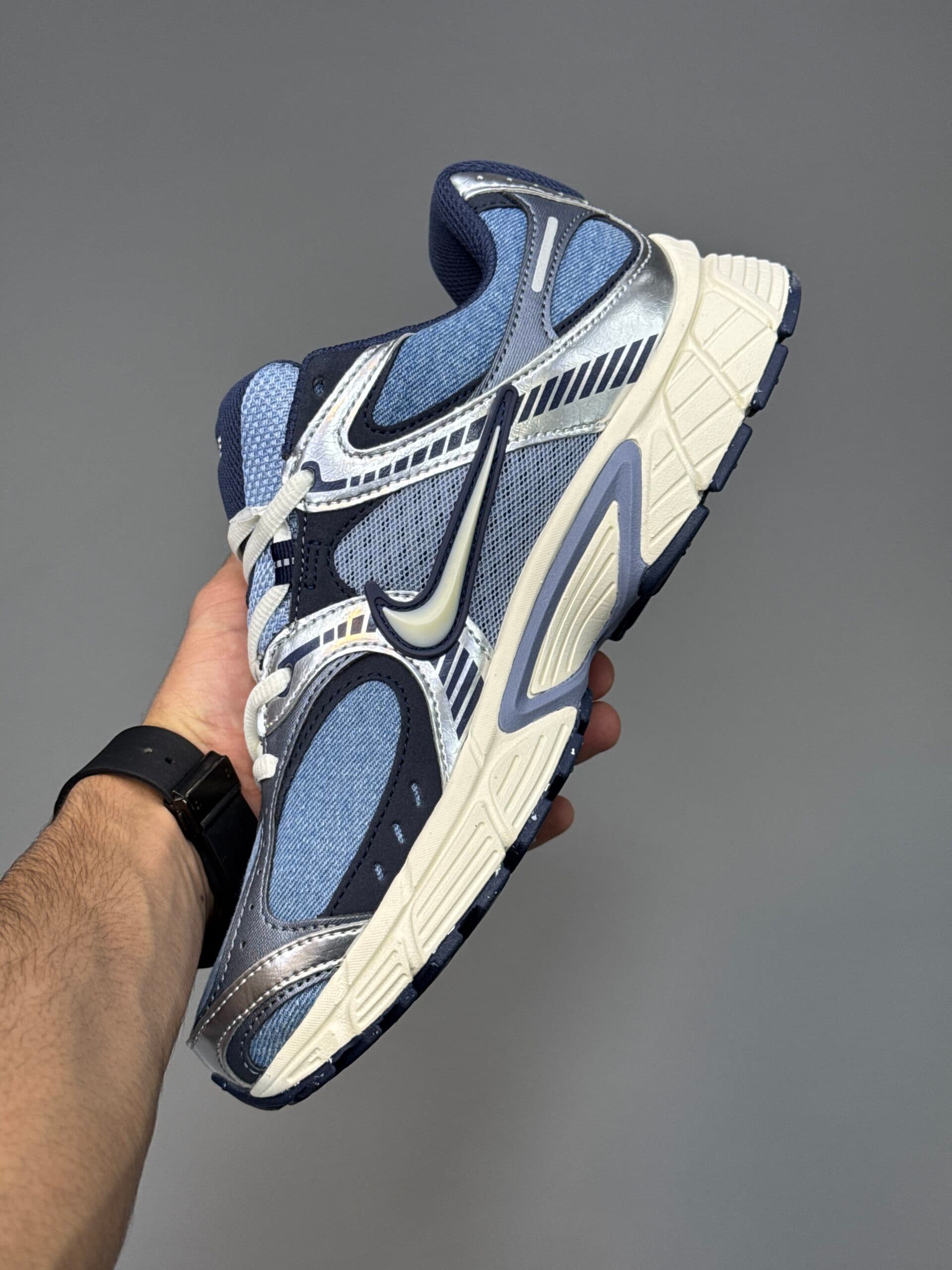 نایک وی فایو جین Nike V5 RNR Denim — تصویر ۴