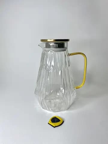 پارچ پیرکس گرد موج دار دسته طلایی 1800 میلی لیتر — تصویر ۲