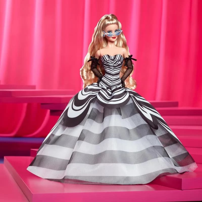 عروسک باربی مدل Barbie Signature 65th Anniversary — تصویر ۶