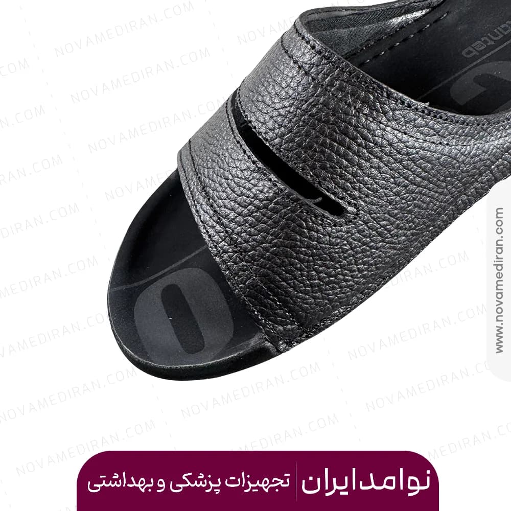 صندل طبی زنانه پاتکان طب مدل ۹۷۷ مشکی — تصویر ۳