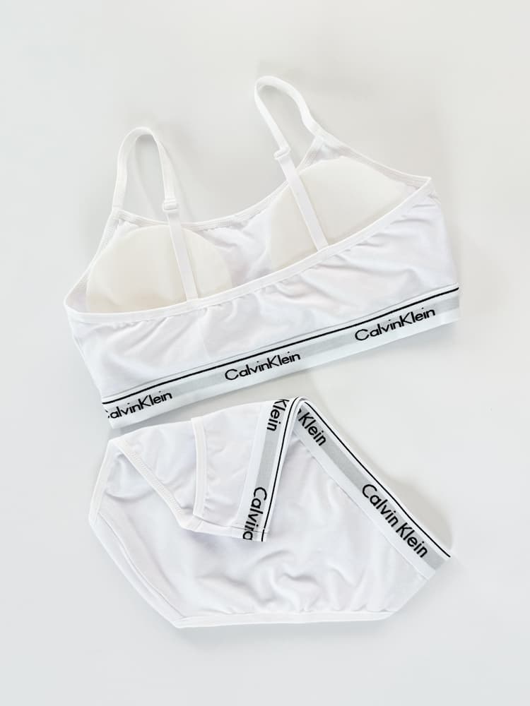 ست نیمتنه کاپدار بندی و شورت اسلیپ نخ پنبه کلوین کلاین Calvin Klein — تصویر ۵