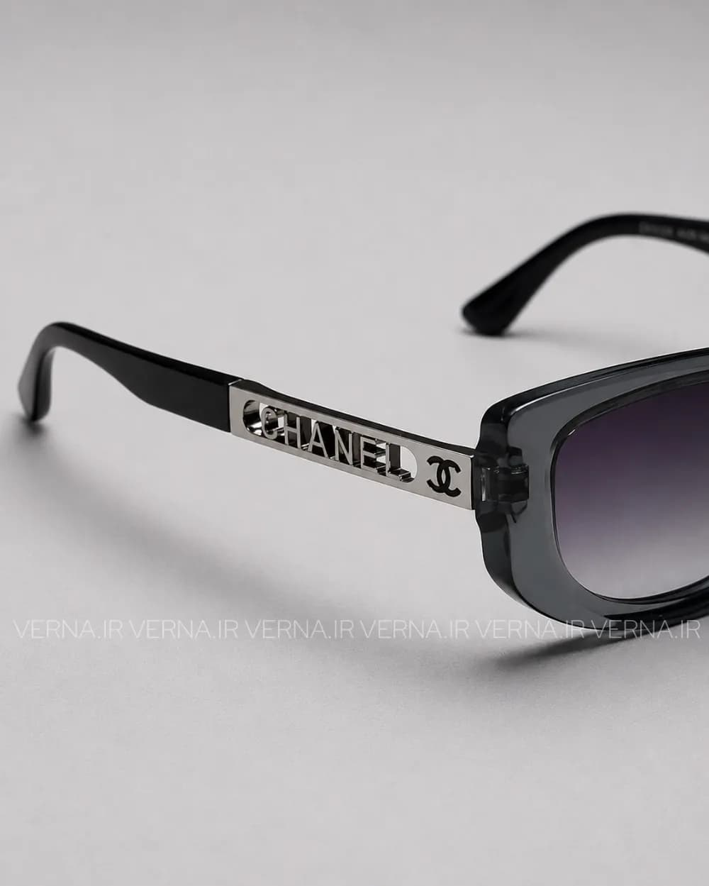 عینک افتابی مردانه چنل |CHANEL — تصویر ۴