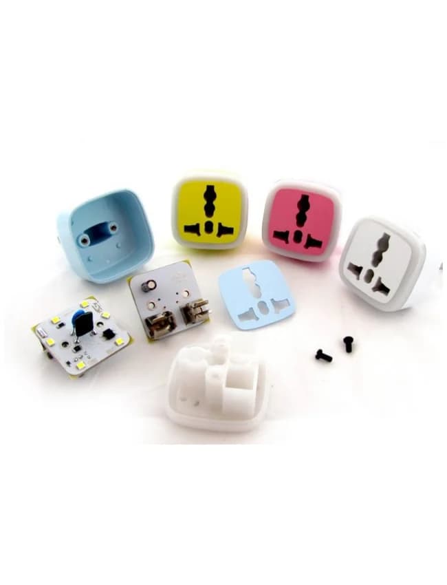 مبدل برق 3به2 هادرون چراغدار مدل A10 برند Hadron – Hadron A10 3-to-2 LED Power Adapter