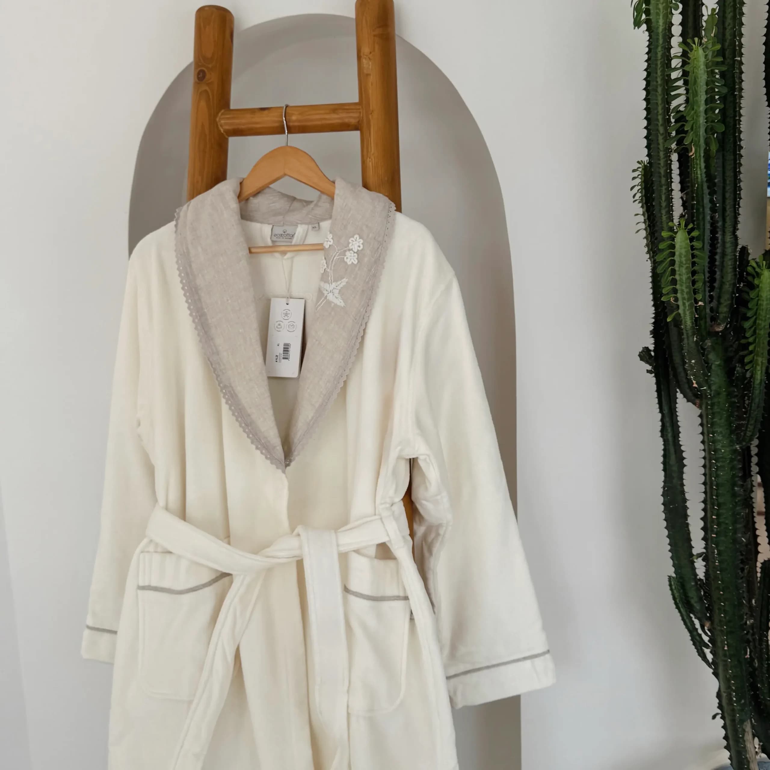ست حوله تن پوش 4 تکه زنانه برند ecocotton مدل Ayliz — تصویر ۷