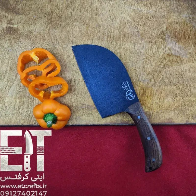 ساطور برش فولادی هما طرح صربستانی رنگ کوره دست ساز زنجان (دسته چوب گردو در 2 مدل) — تصویر ۵
