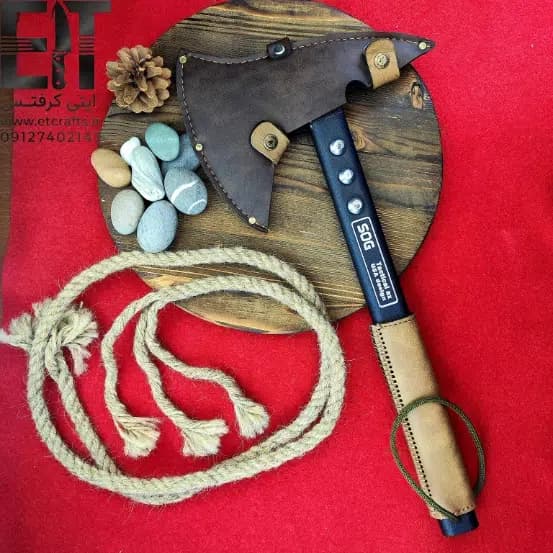 تبر تاکتیکال فولادی طرح SOG (تیغه و دسته فولاد CK60 رنگ کوره با یخ‌شکن و غلاف) دست ساز زنجان — تصویر ۲