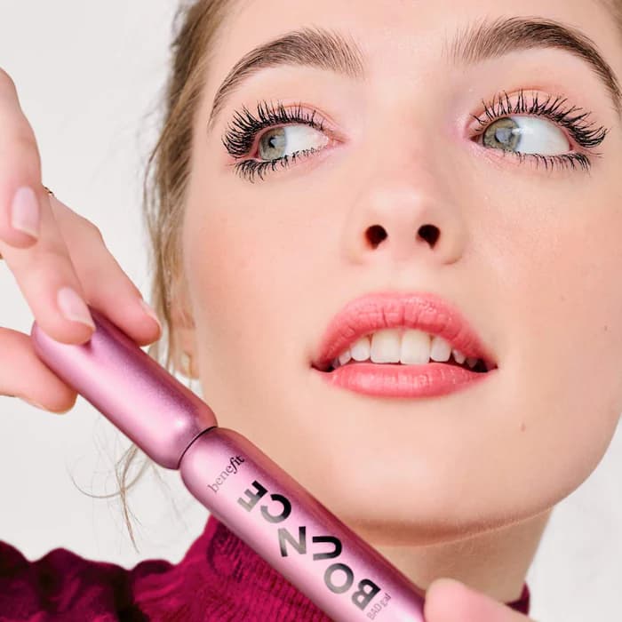 ریمل حجم دهنده بدگال بونس بنفیت | BENEFIT COSMETICS Badgal Bounce Mini Voluminizing Mascara — تصویر ۳