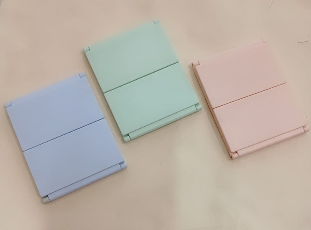 آینه جیبی پاستلی کتابی