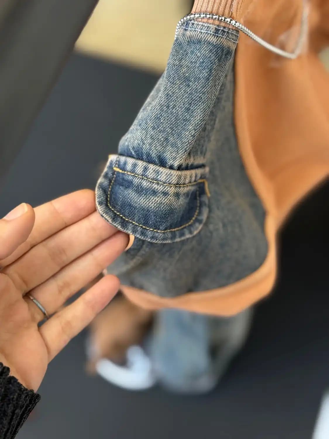 ست بلوز و شلوار بچگانه آجری مناسب عید کد 1207 — تصویر ۴