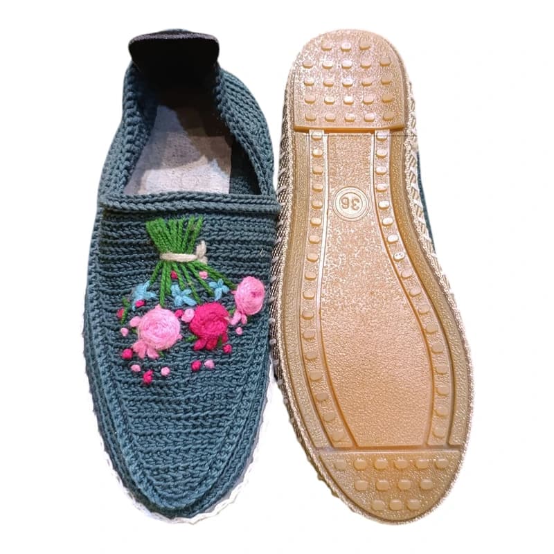 گیوه زنانه مدل گلدار 001 کد B21056 — تصویر ۴