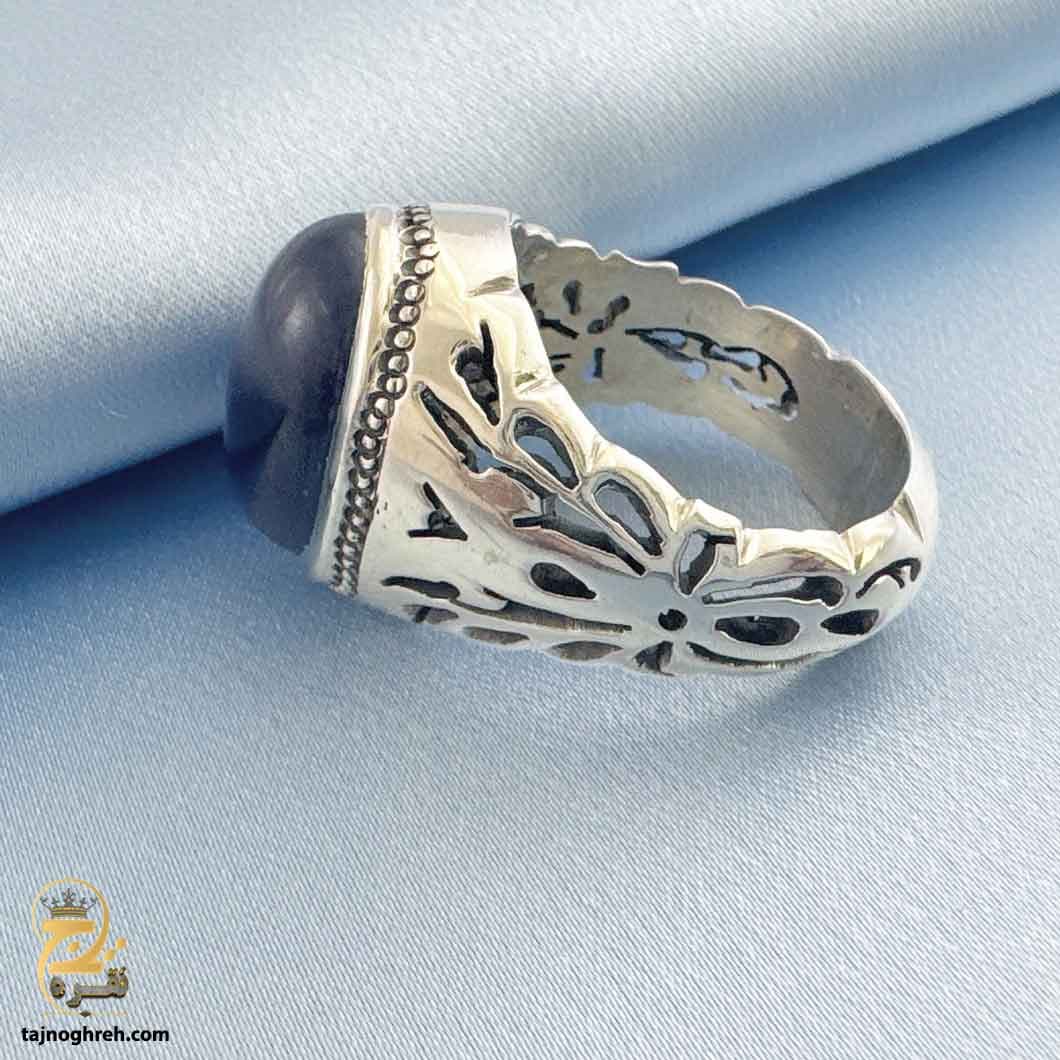 انگشتر دست ساز نقره یاقوت استار آبی مدل HSR M12 — تصویر ۵