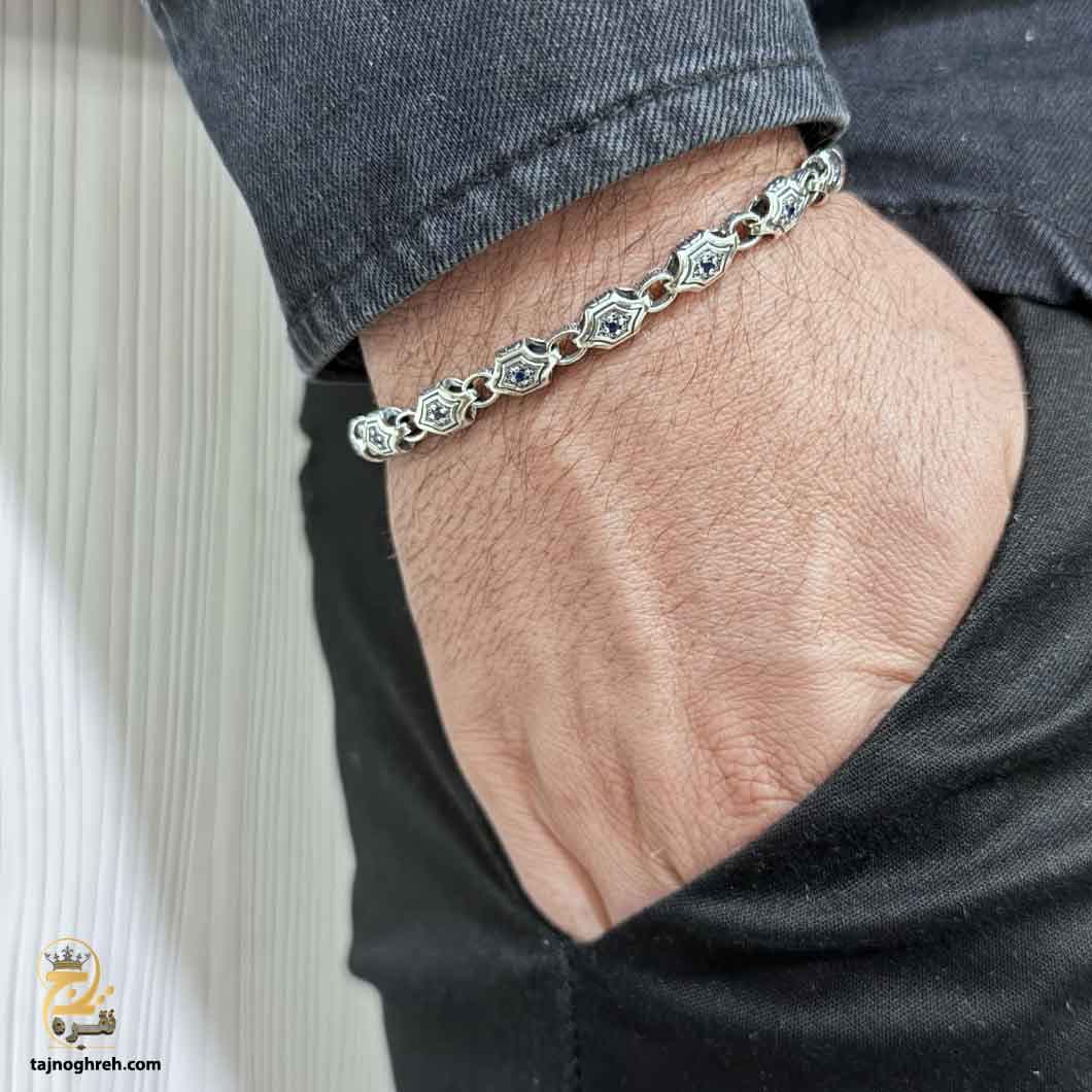 دستبند نقره مردانه لاکچری ورساچه مدل BSM B40 — تصویر ۲