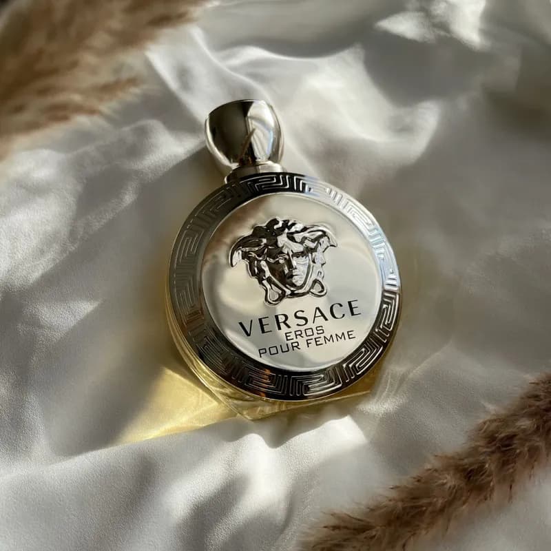عطر ادکلن ورساچه اروس زنانه (ورساچه طلایی) ادوپرفیوم اصل — تصویر ۷