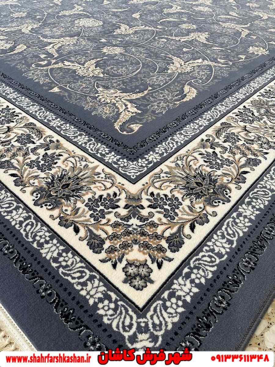فرش طلاکوب هفتصد شانه فرش افشان درباری دلفینی — تصویر ۳