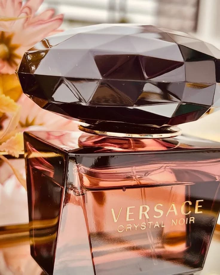 عطر ادکلن ورساچه کریستال نویر ادوپرفیوم (ورساچه مشکی) زنانه اصل — تصویر ۸