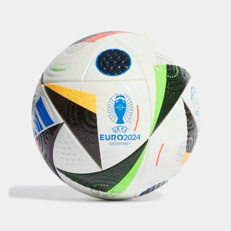 توپ فوتبال پرسی آدیداس سایز 5 – مدل رسمی یورو 2024 آلمان (FUSSBALLLIEBE)