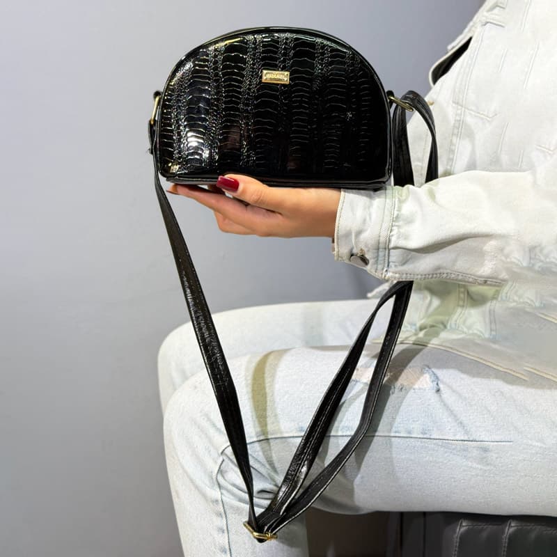 کیف دوشی دستی زنانه و دخترانه رنگ مشکی کد C206 — تصویر ۳