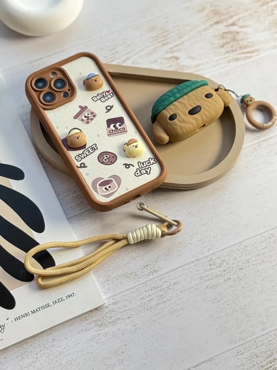 قاب Choco Bear با آویز — تصویر ۳
