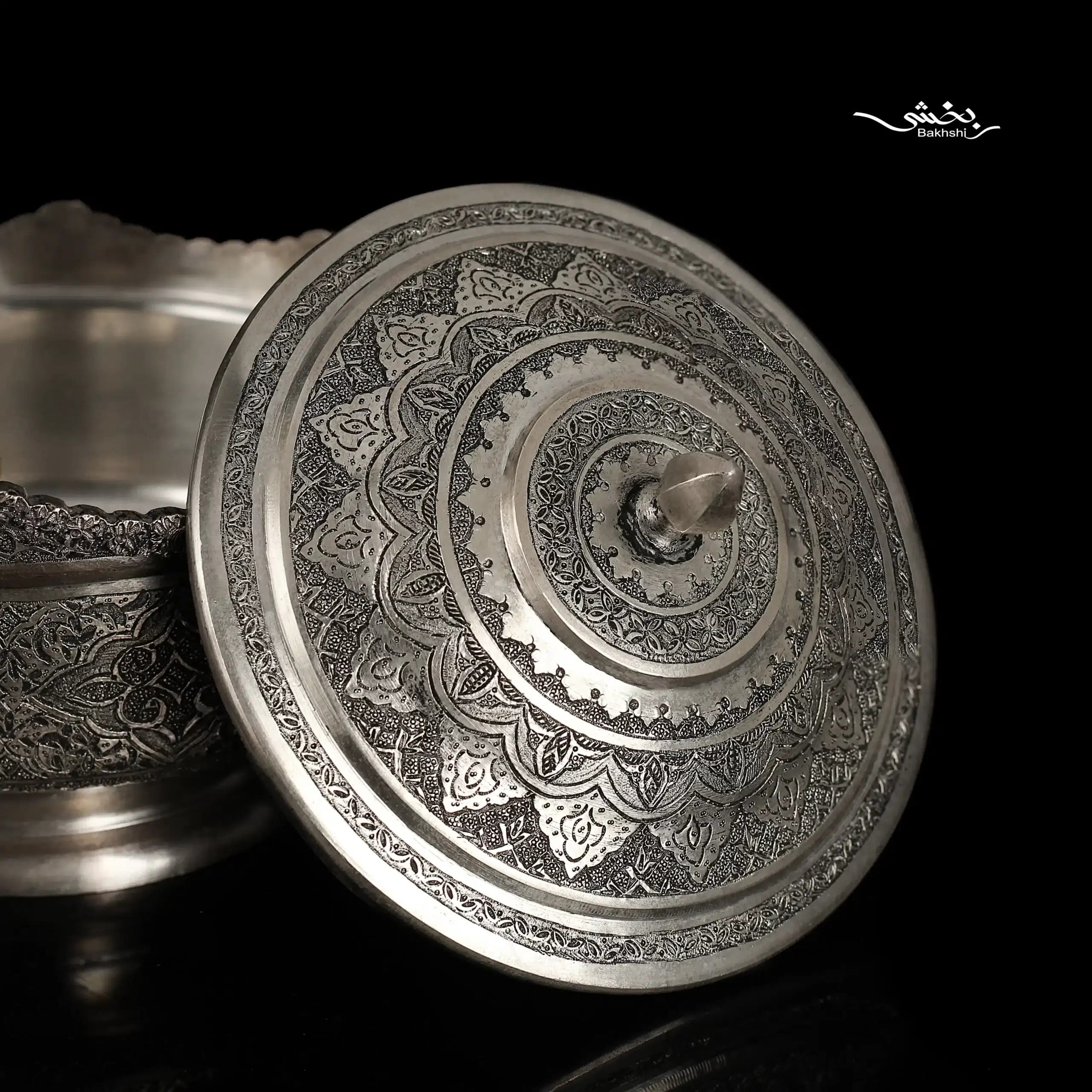 قندان نقره اسلیمی — تصویر ۳