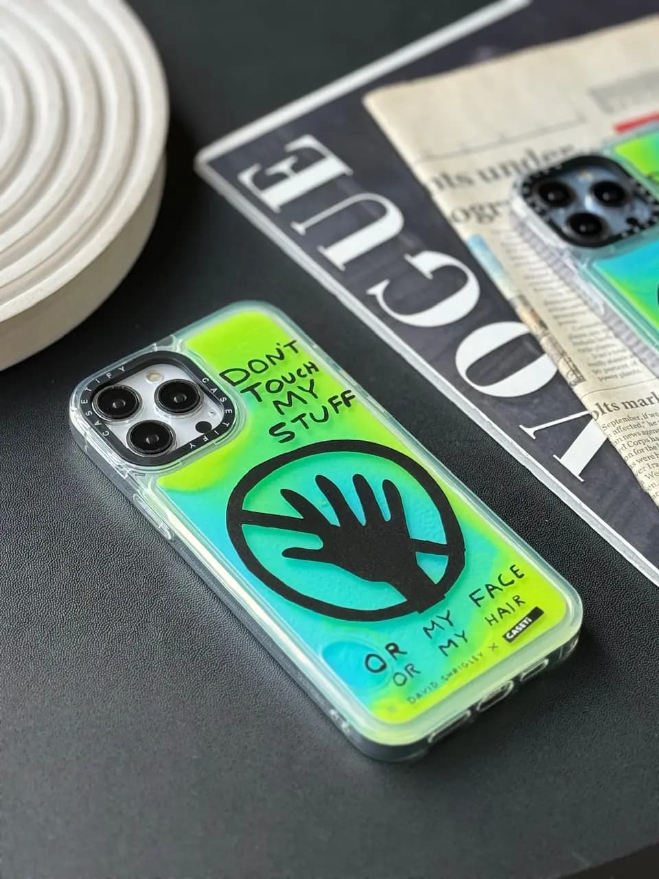 قاب آکواریومی Blacklight Dont Touch — تصویر ۲