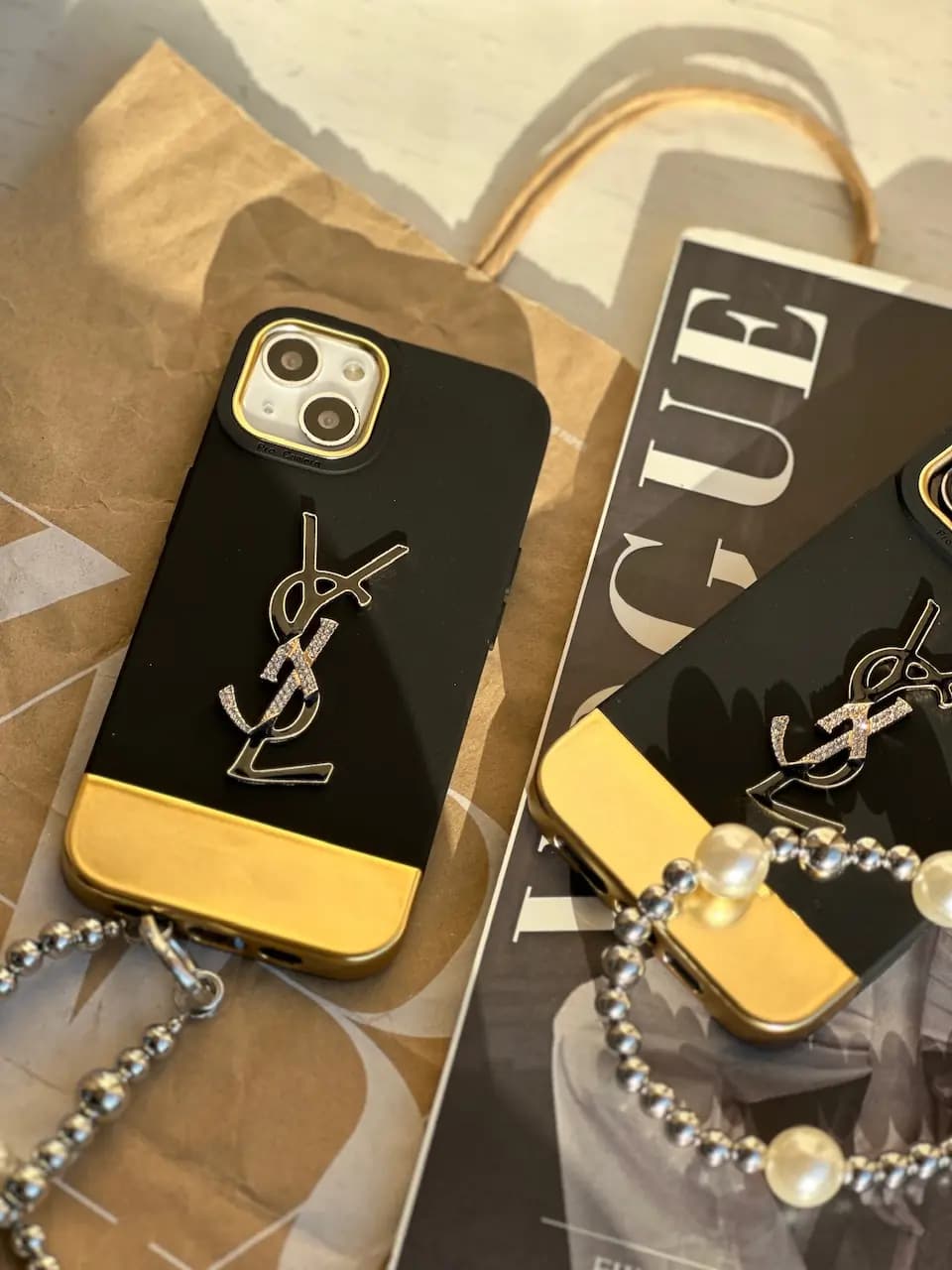 قاب GOLD YSL با آویز — تصویر ۲