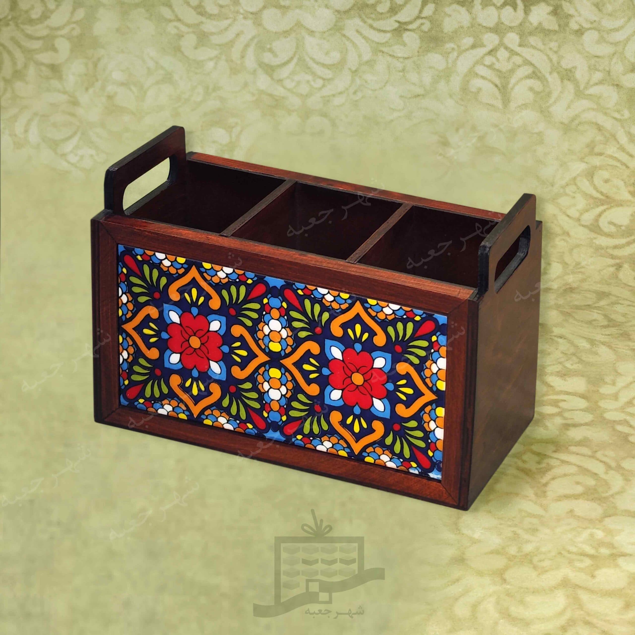 استند چوبی (طرح B2)-مخصوص آشپزخانه،قاشق سرو، کفگیر،ملاقه ،چندگال،چاقو و کارد