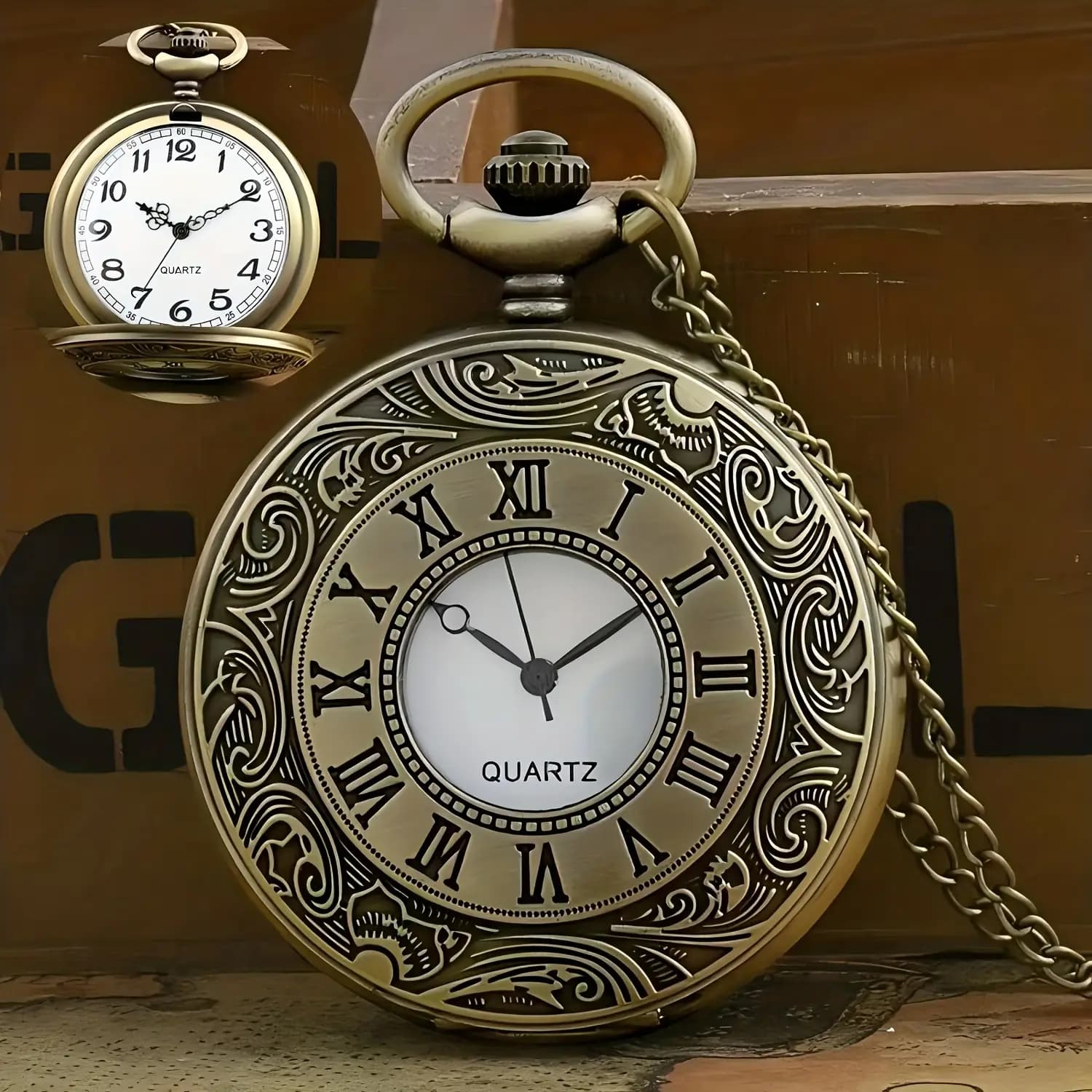 ساعت جیبی آویزی وینتیج با اعداد رومی (کوارتز) مدل گردن‌آویز — تصویر ۳