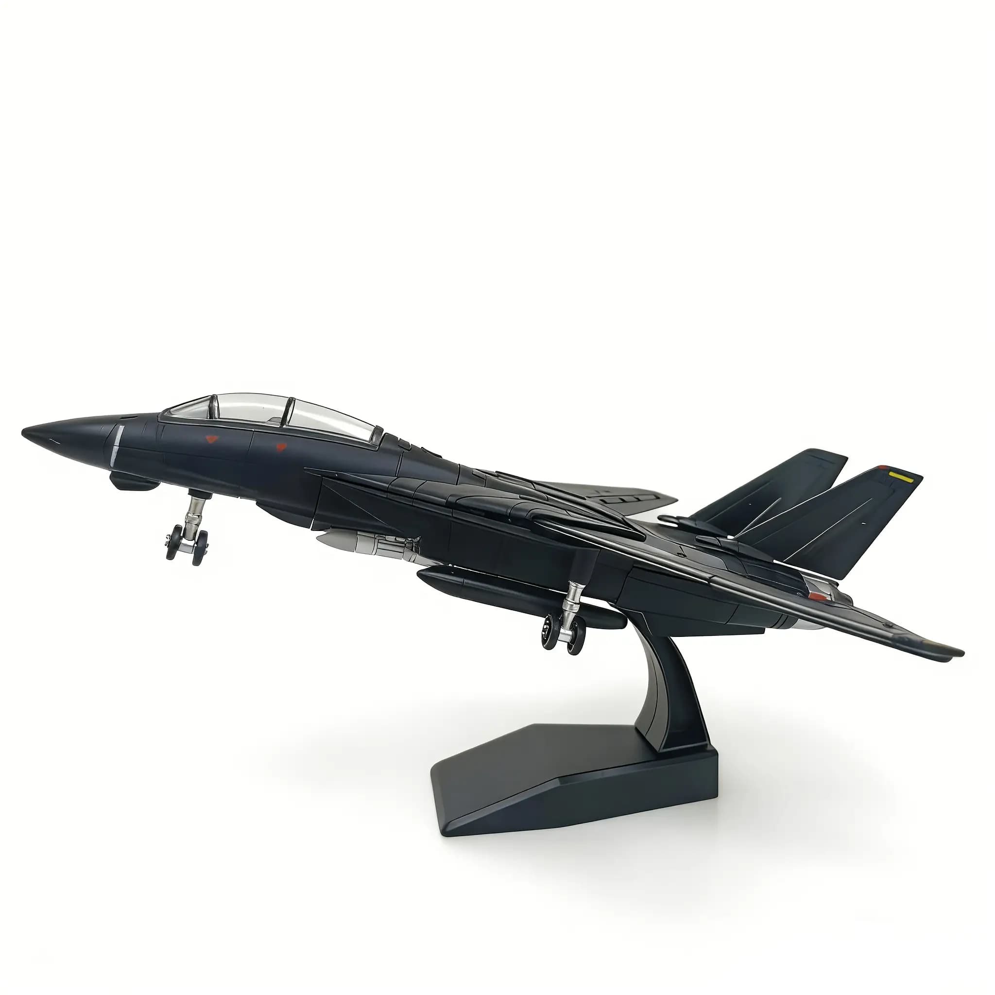 کیت مدل پلاستیکی جنگنده F-14 تامکت 1:72 — تصویر ۵