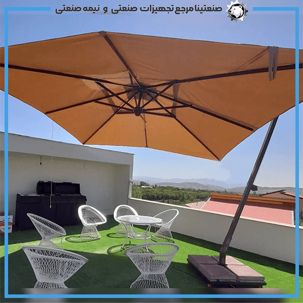 چتر و سایبان پایه کنار باغی رستورانی مربع 3در3متر