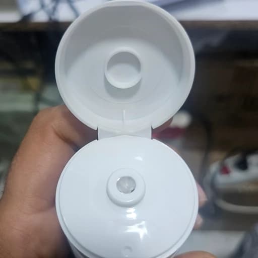 کرم مرطوب کننده سراوی اورجینال به ضمانت مخصوص خشک و آبرسانی 24 ساعته ترمیم و تقویت سطح دفاعی پوست — تصویر ۸