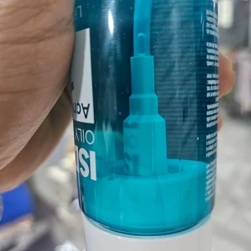 فوم شستشو صورت ایزدین اورجینال به ضمانت مخصوص پوست چرب و مستعد جوش و پاک کنندگی بالا بدون خشکی پوست اسپانیایی اورجینال — تصویر ۴