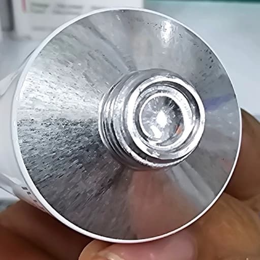 کرم ضد لک و ضد جوش قوی و تسکین‌دهنده ACM اصلی به ضمانت مرجوعی مدل DEPIWHITE ADVANCED حجم 40 میل — تصویر ۴
