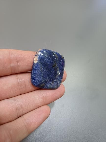 سنگ سودالیت کد 1465 — تصویر ۶