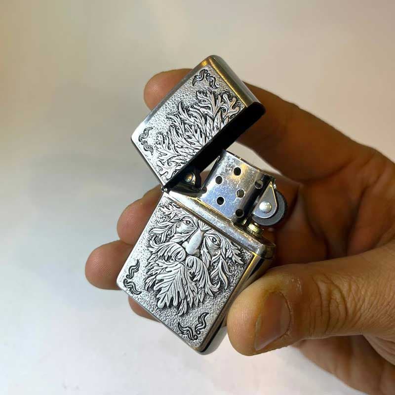 فندک زیپو اصل مرد سبز مدل 48906 zippo — تصویر ۳