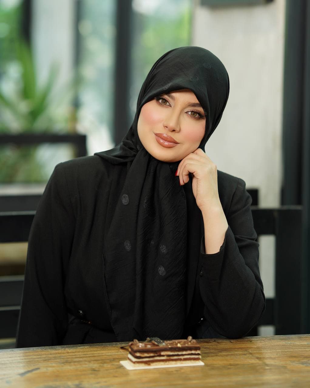 روسری وال گل برجسته ۰۱۹۸۸