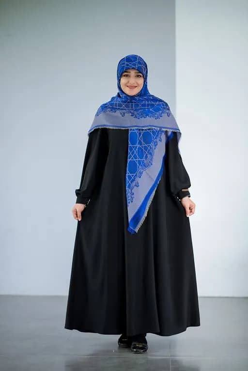 تیسا جلوبسته